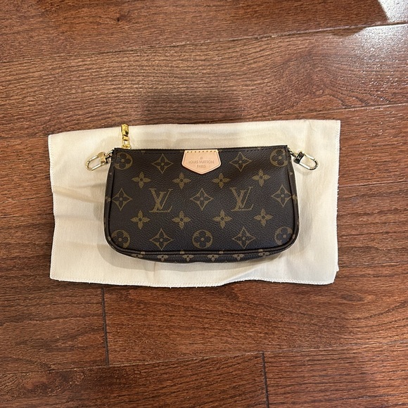 Louis Vuitton Multi Pochette Accessoires - Picture 6 of 12
